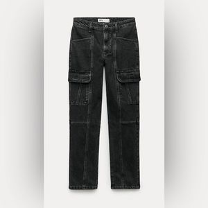 NEW ZARA MID RISE SLIM CARGO JEANS